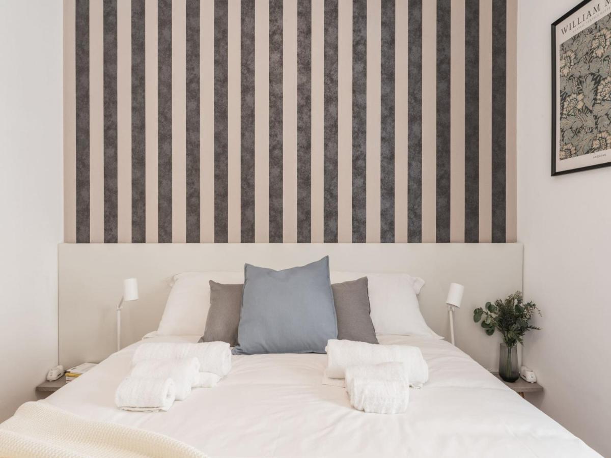 The Best Rent - Spacious Three-Bedroom Apartment Near The Colosseum Rzym Zewnętrze zdjęcie